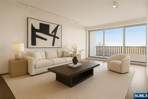 $325,000 | 3 Horizon Road, Unit G11, Fort Lee, NJ 07024