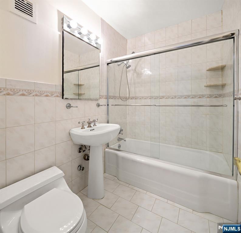 3 Horizon Road, Unit G11 Fort Lee, NJ 07024 - Photo 14 of 25
