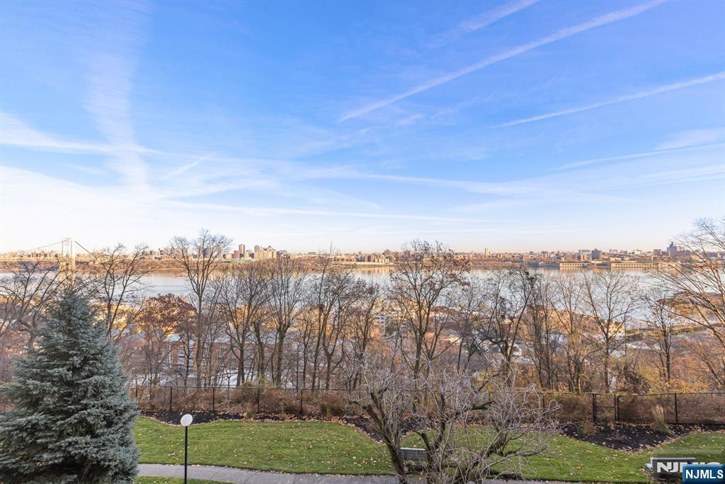 3 Horizon Road, Unit G11 Fort Lee, NJ 07024 - Photo 21 of 25
