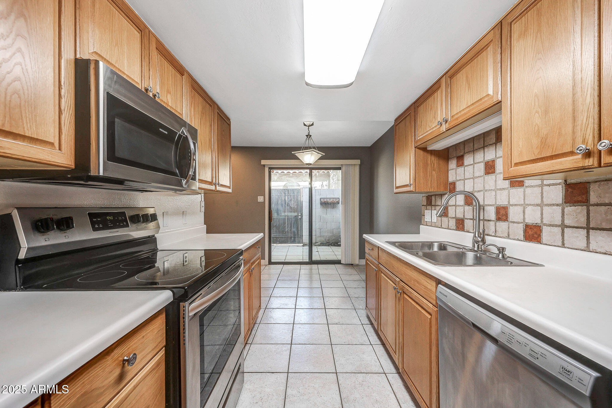 1001 North Granite Reef Road Scottsdale, AZ 85257 - Photo 11 of 29 B (9)