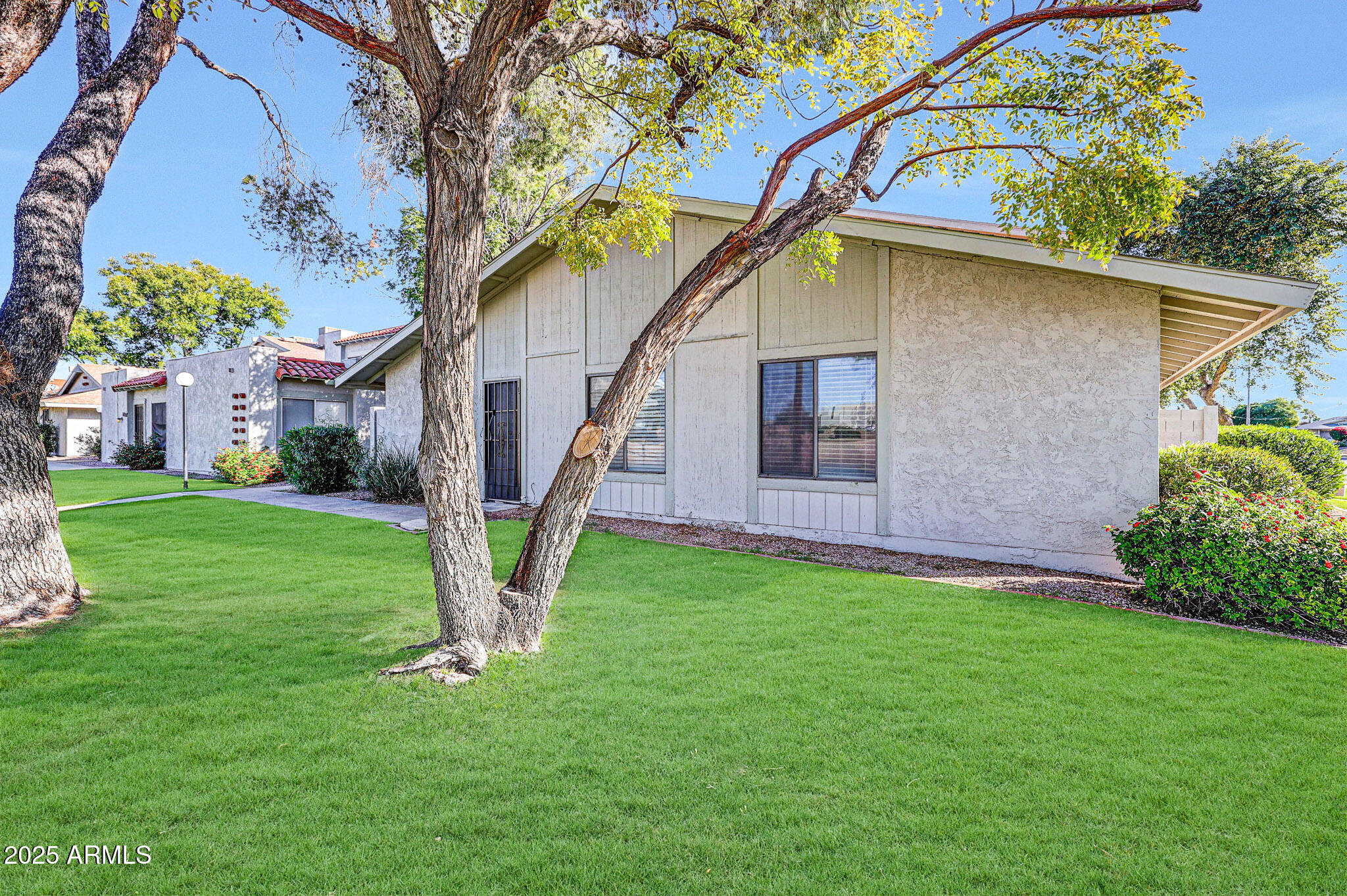 1001 North Granite Reef Road Scottsdale, AZ 85257 - Photo 2 of 29 A GRASS (2)
