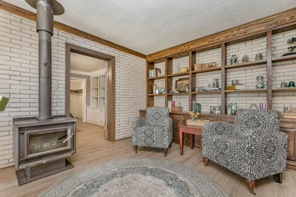 $275,000 | 401 Meredith Circle, Howardwick, TX 79226