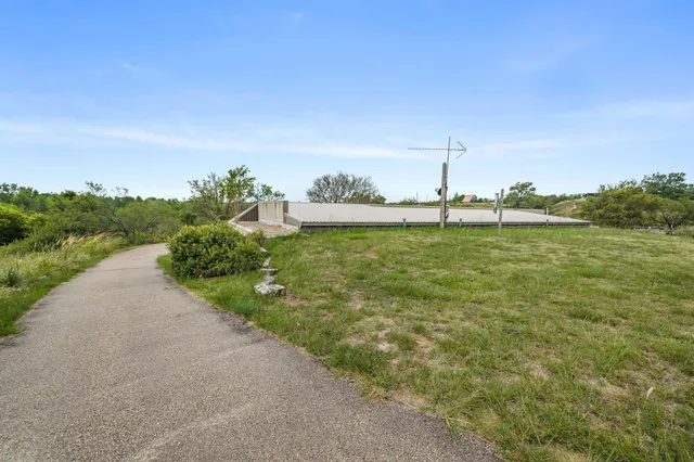 $275,000 | 401 Meredith Circle, Howardwick, TX 79226