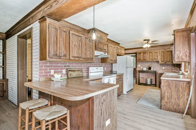 $275,000 | 401 Meredith Circle, Howardwick, TX 79226