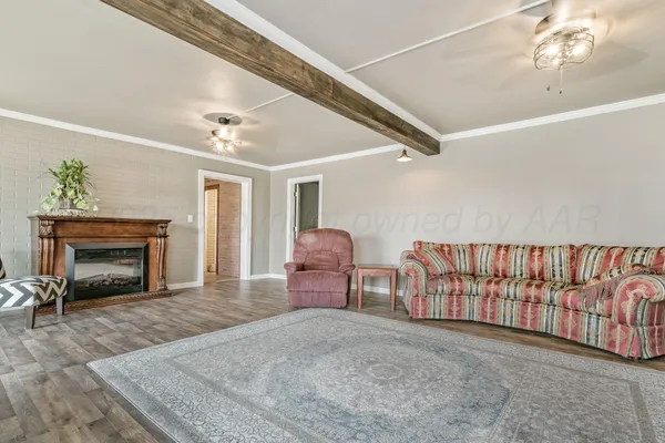 $275,000 | 401 Meredith Circle, Howardwick, TX 79226