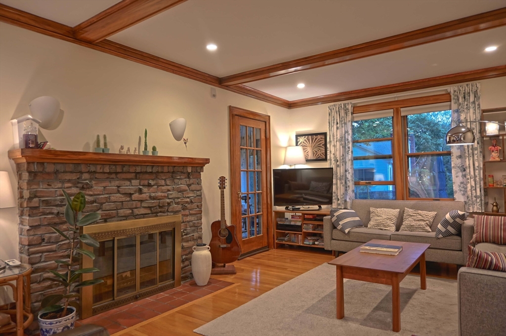 23 Richardson Road Belmont, MA 02478 - Photo 2 of 26