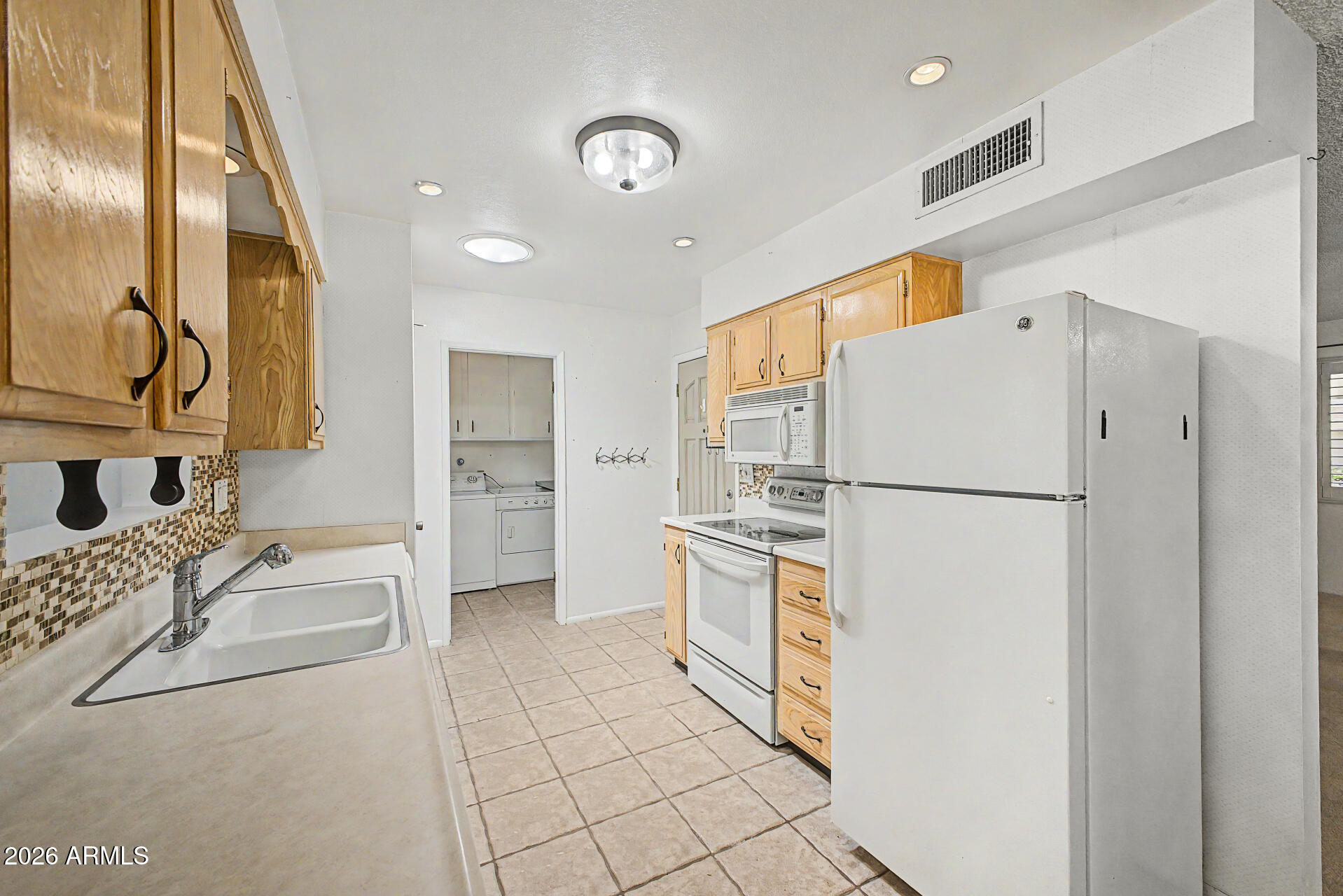 10626 West Talisman Road Sun City, AZ 85351 - Photo 9 of 25 13 - Talisman