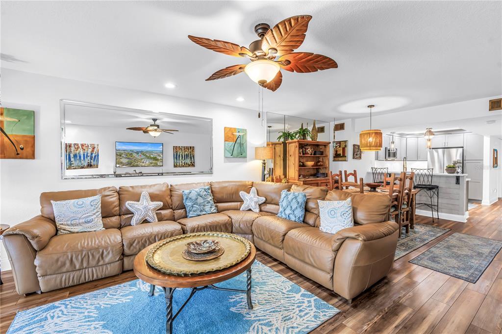 9948 Indian Key Trail, Unit 17 Seminole, FL 33776 - Photo 19 of 71