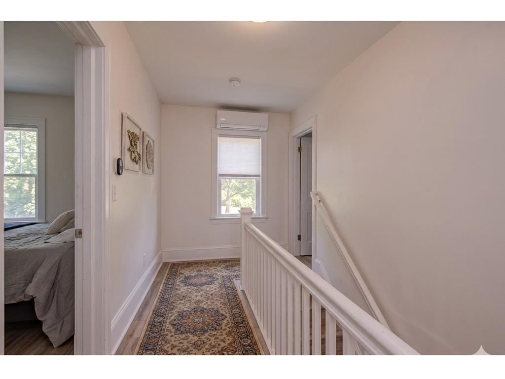 423 Walnut Street Pittsburgh, PA 15238 - Photo 14 of 41 VIrtually Staged