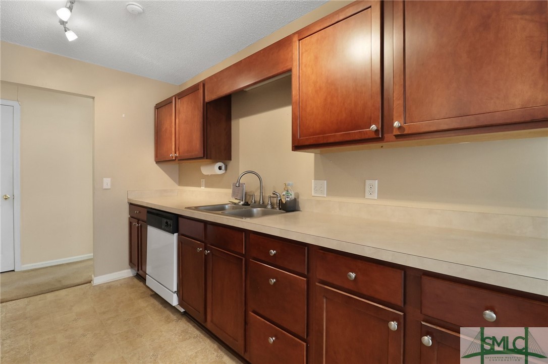 187 Silverton Road Pooler, GA 31322 - Photo 16 of 31