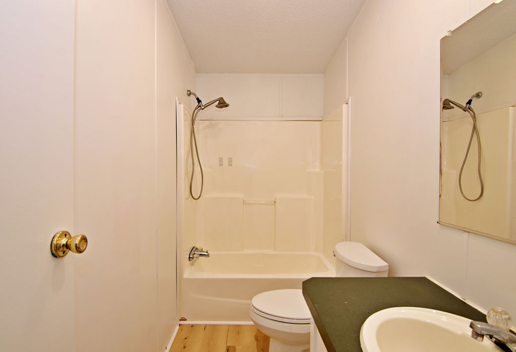 429 Hattons Ford Road Townville, SC 29689 - Photo 12 of 43 Gallery Image 12