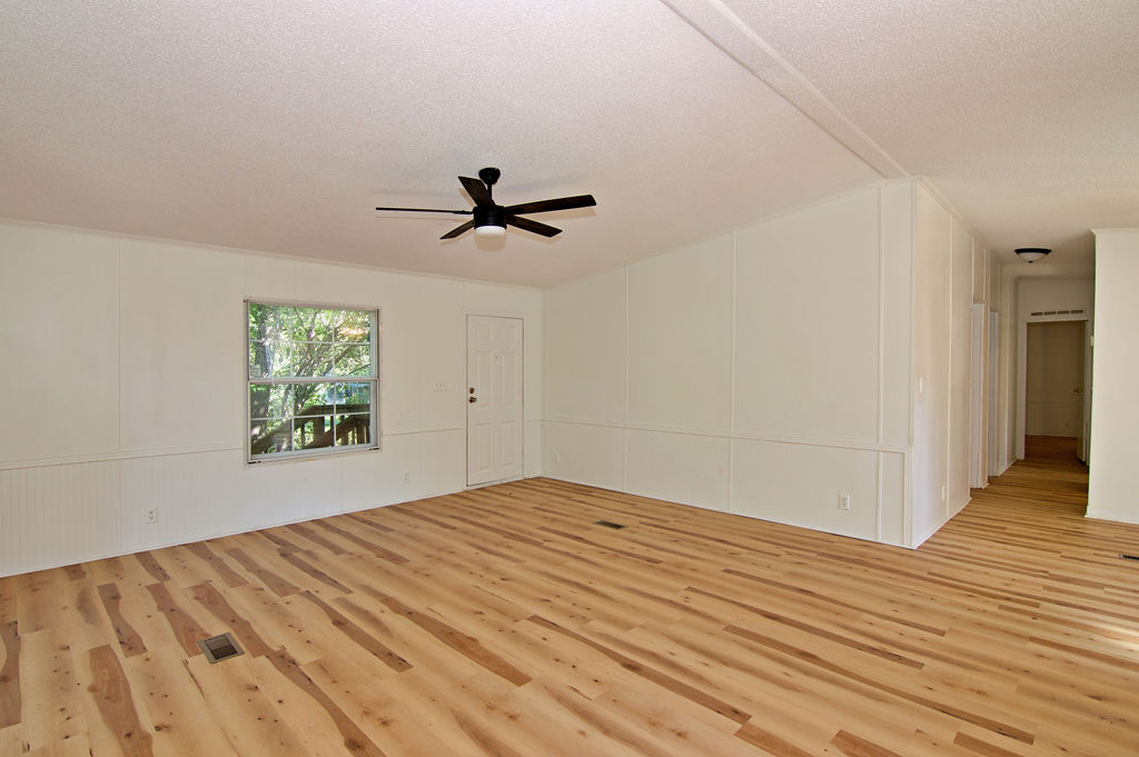 429 Hattons Ford Road Townville, SC 29689 - Photo 5 of 43 Gallery Image 5
