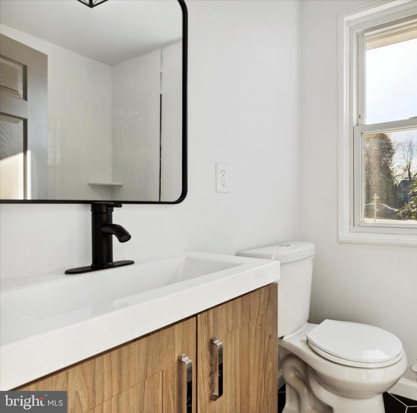 1011 West Heather Road Oreland, PA 19075 - Photo 18 of 25 Gallery Image 18