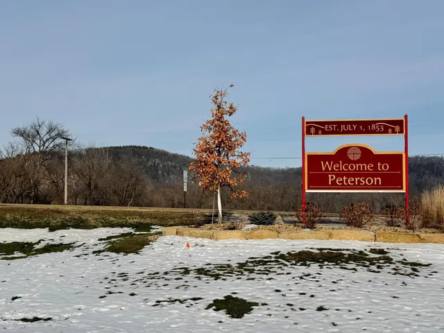 $100,000 | 116 Mill Street, Peterson, MN 55962