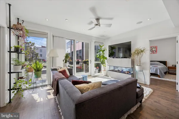 $3,500 | 620 North 3rd Street, Unit 3B, Philadelphia, PA 19123