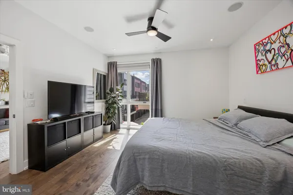 $3,500 | 620 North 3rd Street, Unit 3B, Philadelphia, PA 19123