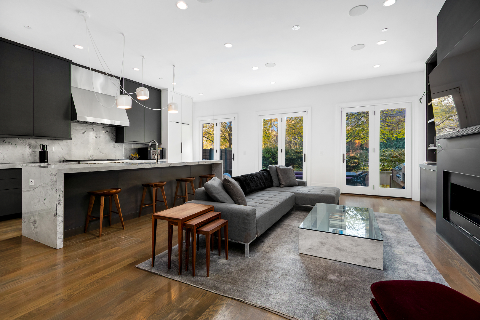 453 West Deming Place Chicago, IL 60614 - Photo 7 of 50 a living room with fireplace furniture and a flat screen tv