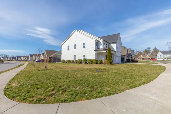 $589,000 | 1483 Buttonwood Loop, Chattanooga, TN 37421