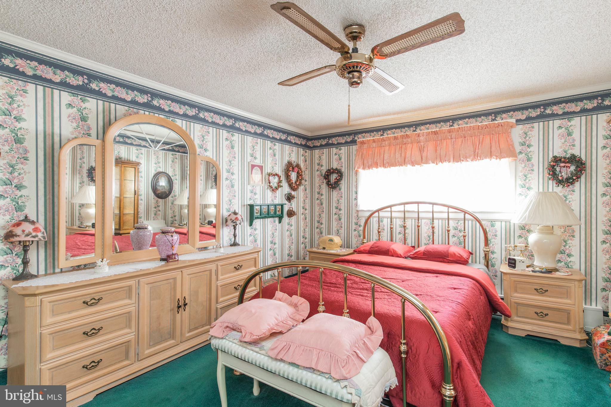 7233 Hilltop Road Upper Darby, PA 19082 - Photo 27 of 33