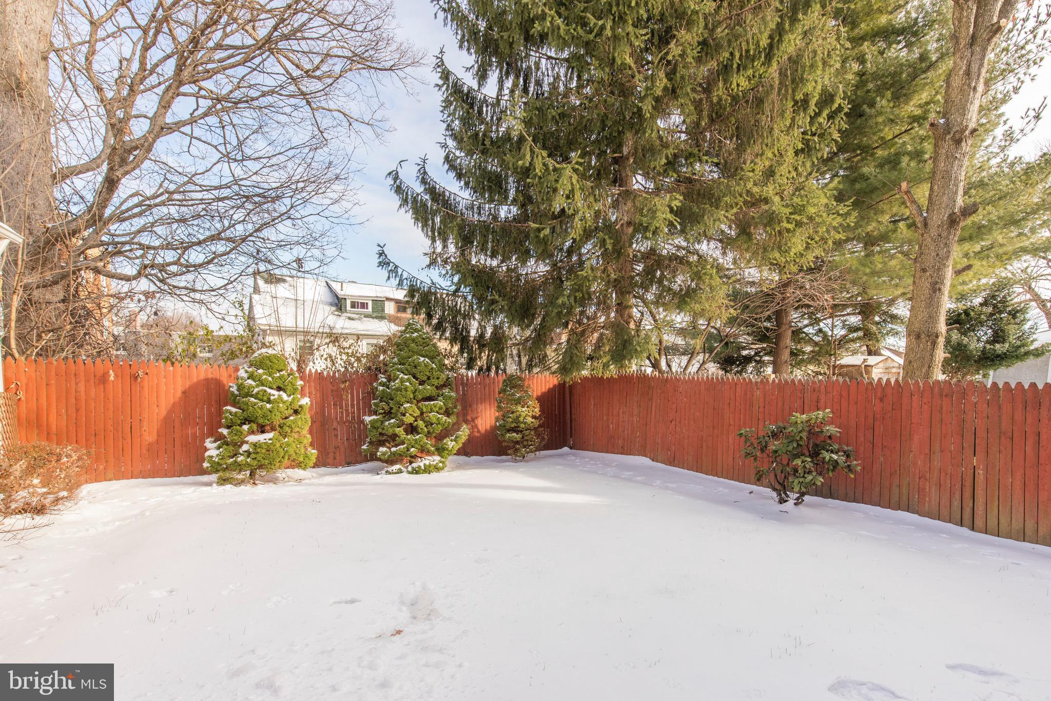 7233 Hilltop Road Upper Darby, PA 19082 - Photo 31 of 33