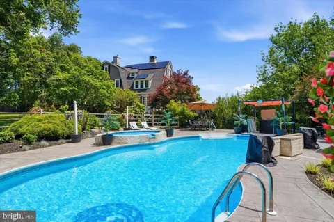 $1,425,000 | 917 Dekalb Pike, Ambler, PA 19002