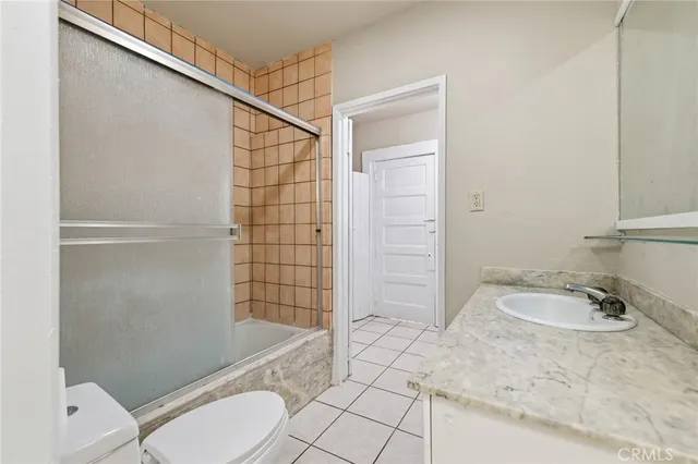 $945,000 | 2239 Sunset Boulevard, Los Angeles, CA 90026