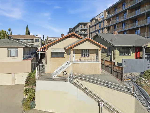 $945,000 | 2239 Sunset Boulevard, Los Angeles, CA 90026