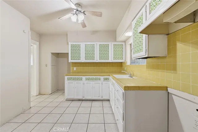 $945,000 | 2239 Sunset Boulevard, Los Angeles, CA 90026