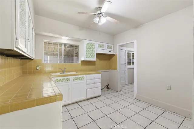 $945,000 | 2239 Sunset Boulevard, Los Angeles, CA 90026