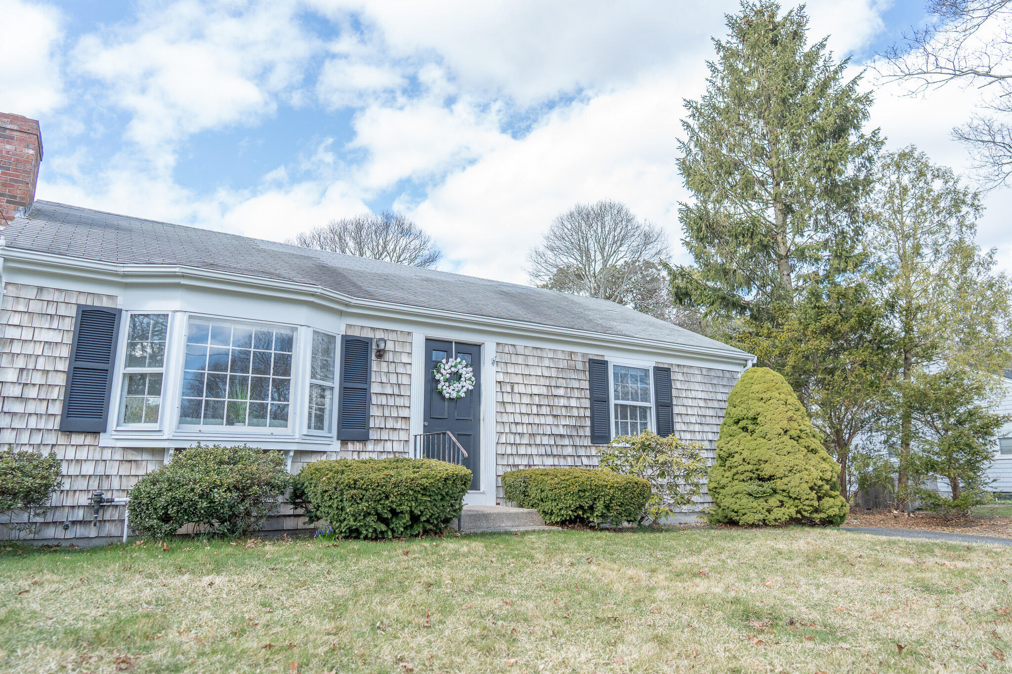 28 Swift Brook Road South Yarmouth, MA 02664 - Photo 2 of 29 DSC08843