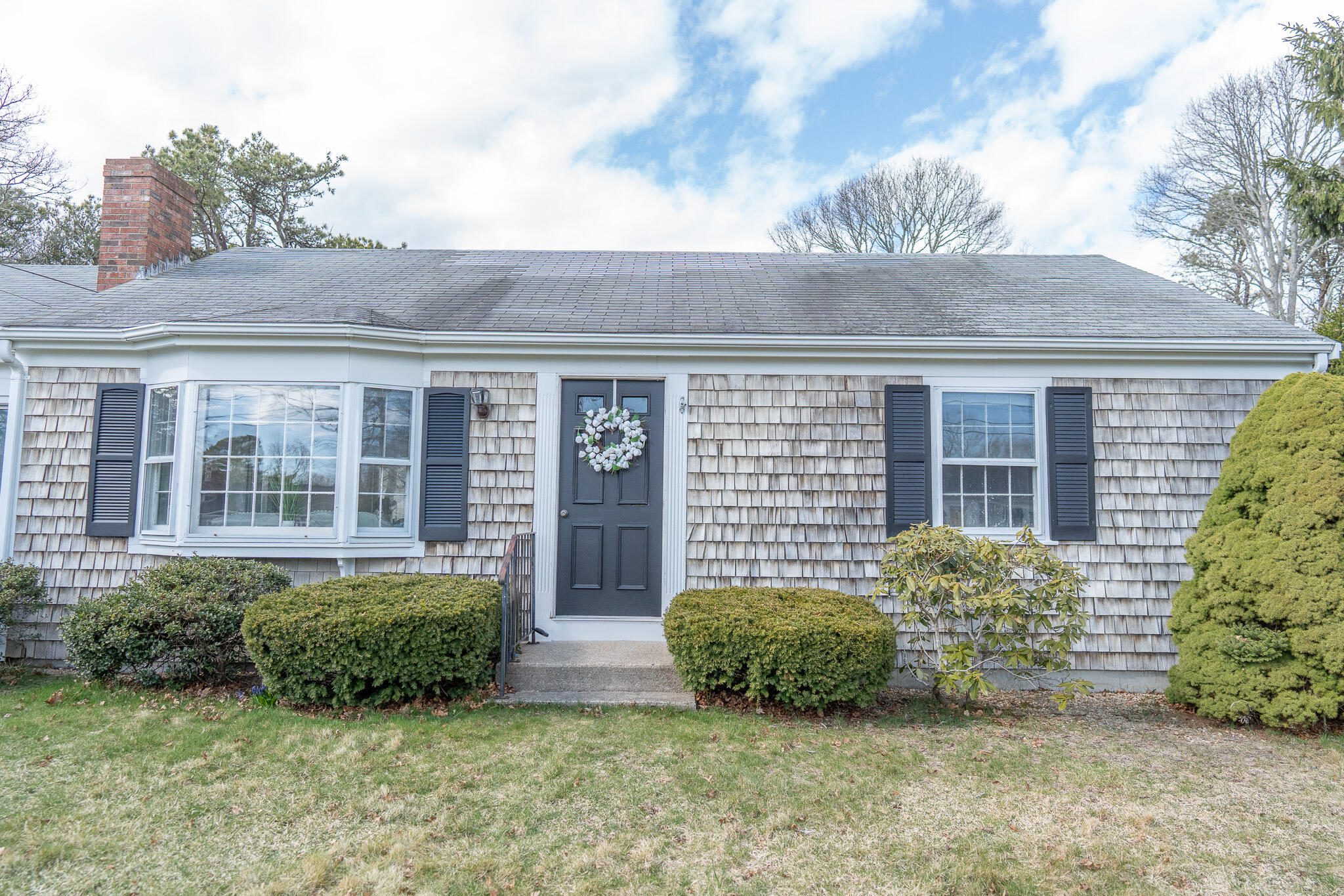 28 Swift Brook Road South Yarmouth, MA 02664 - Photo 4 of 29 DSC08849