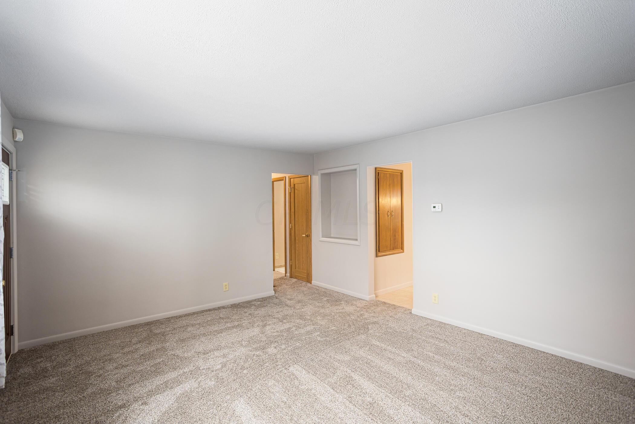 1372 Koebel Road Columbus, OH 43207 - Photo 54 of 74 1372 Koebel rd Columbus Ohio_056