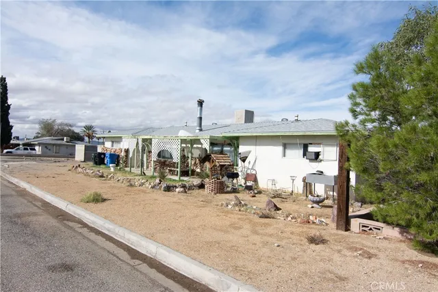$250,000 | 25682 Anderson Avenue, Barstow, CA 92311