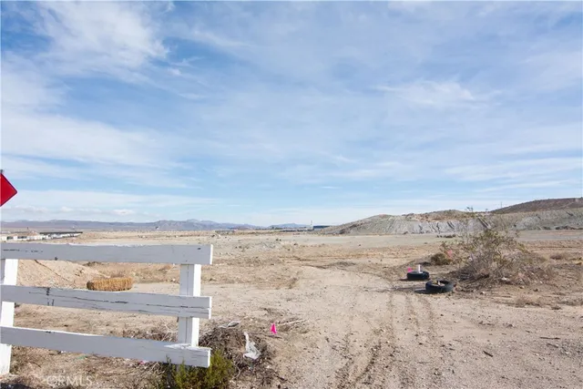 $250,000 | 25682 Anderson Avenue, Barstow, CA 92311