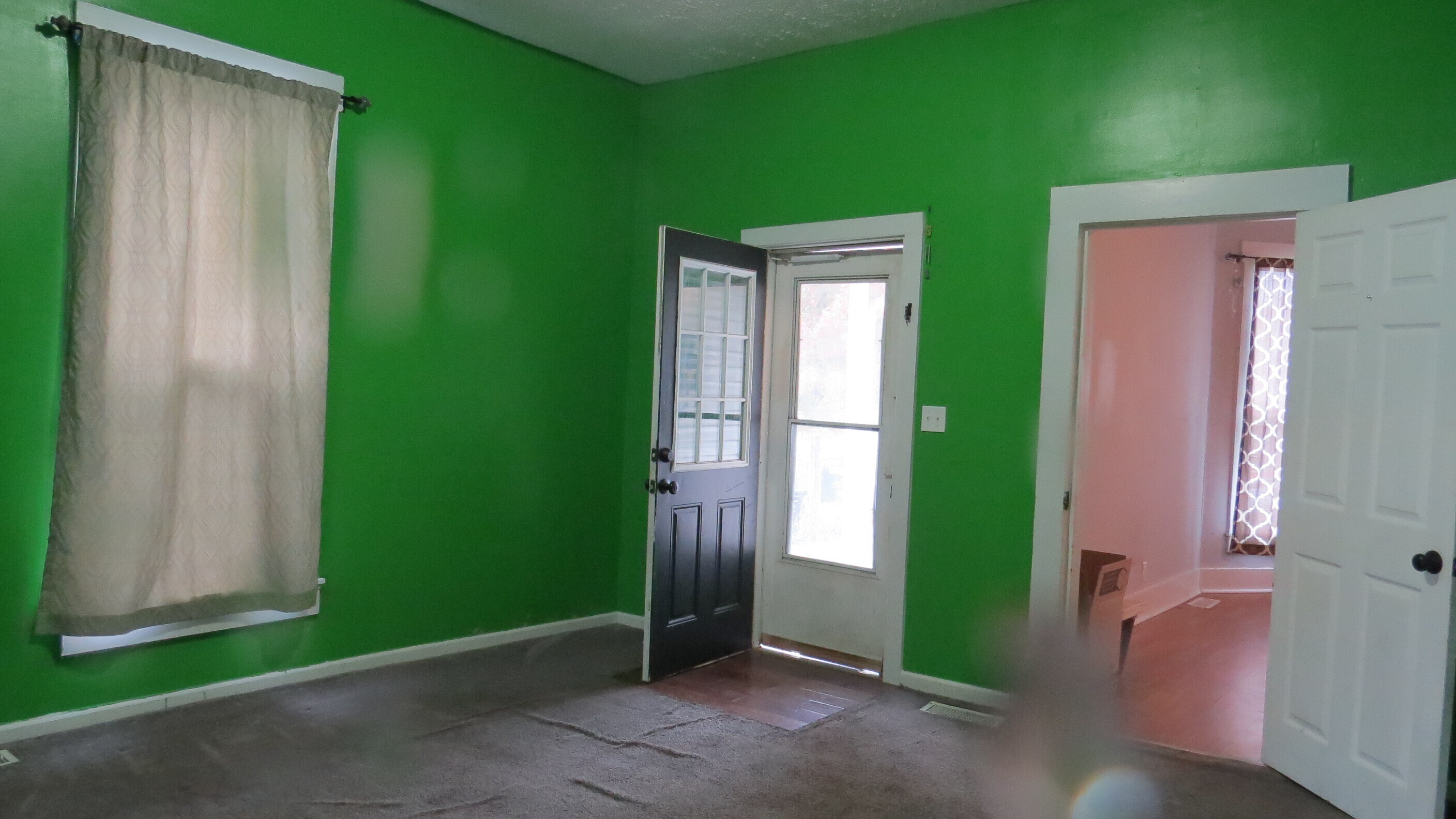 1409 Lafayette Avenue Columbus, IN 47201 - Photo 2 of 24