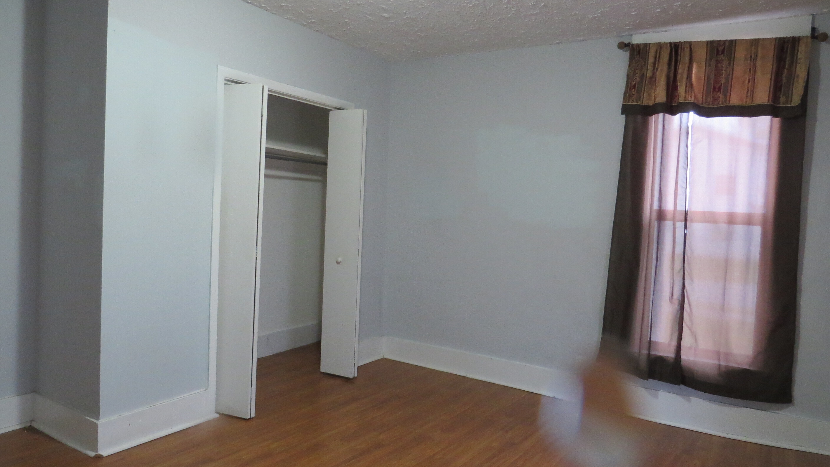 1409 Lafayette Avenue Columbus, IN 47201 - Photo 9 of 24