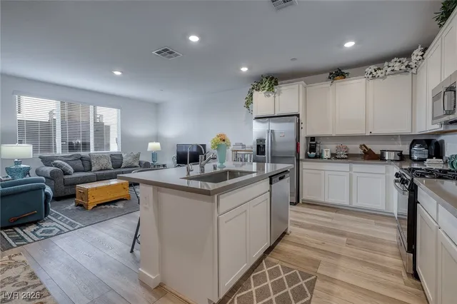 $370,000 | 1548 Maria Crossing Avenue, Henderson, NV 89002