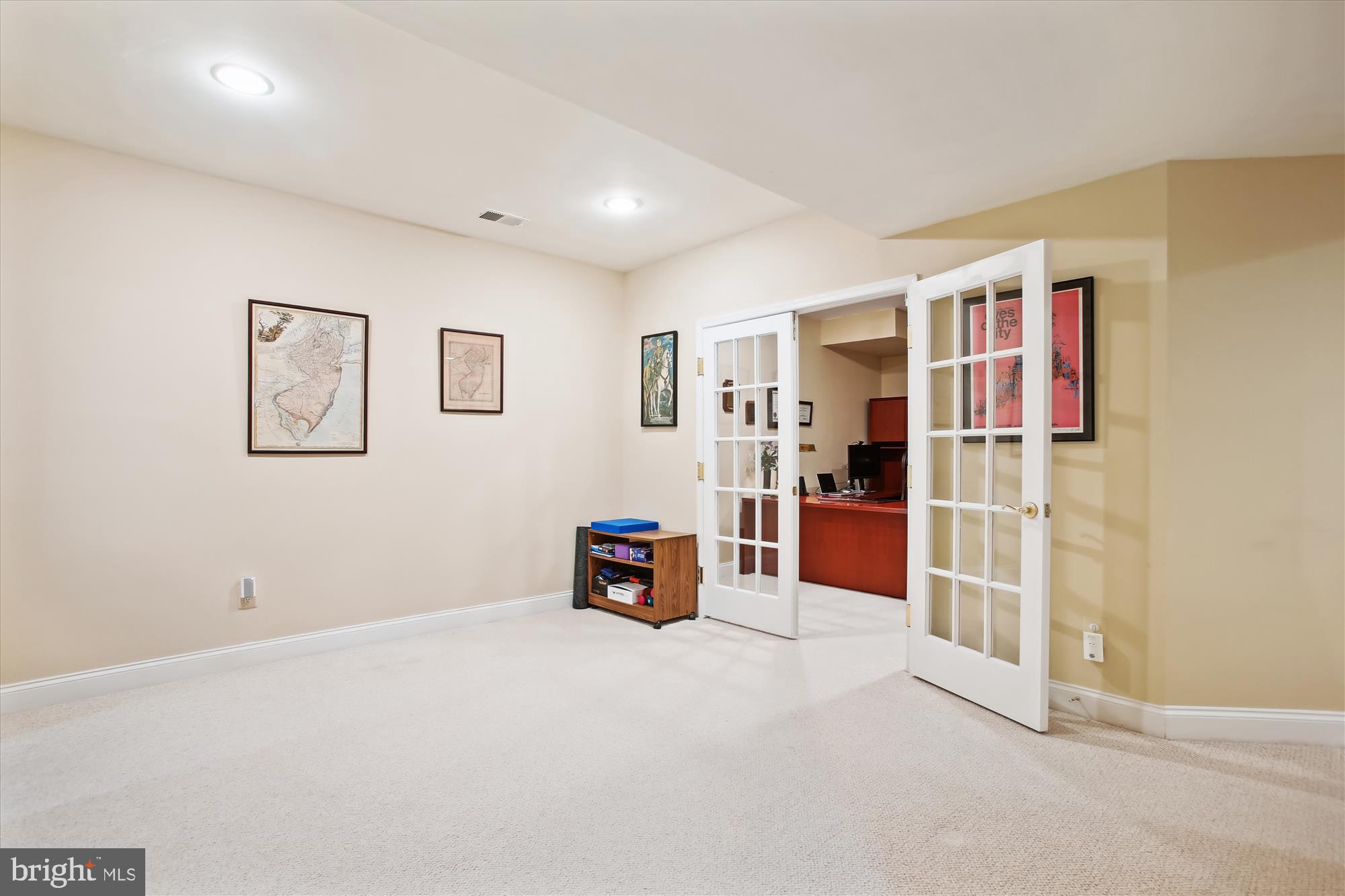22902 North Brown Square Ashburn, VA 20148 - Photo 45 of 70