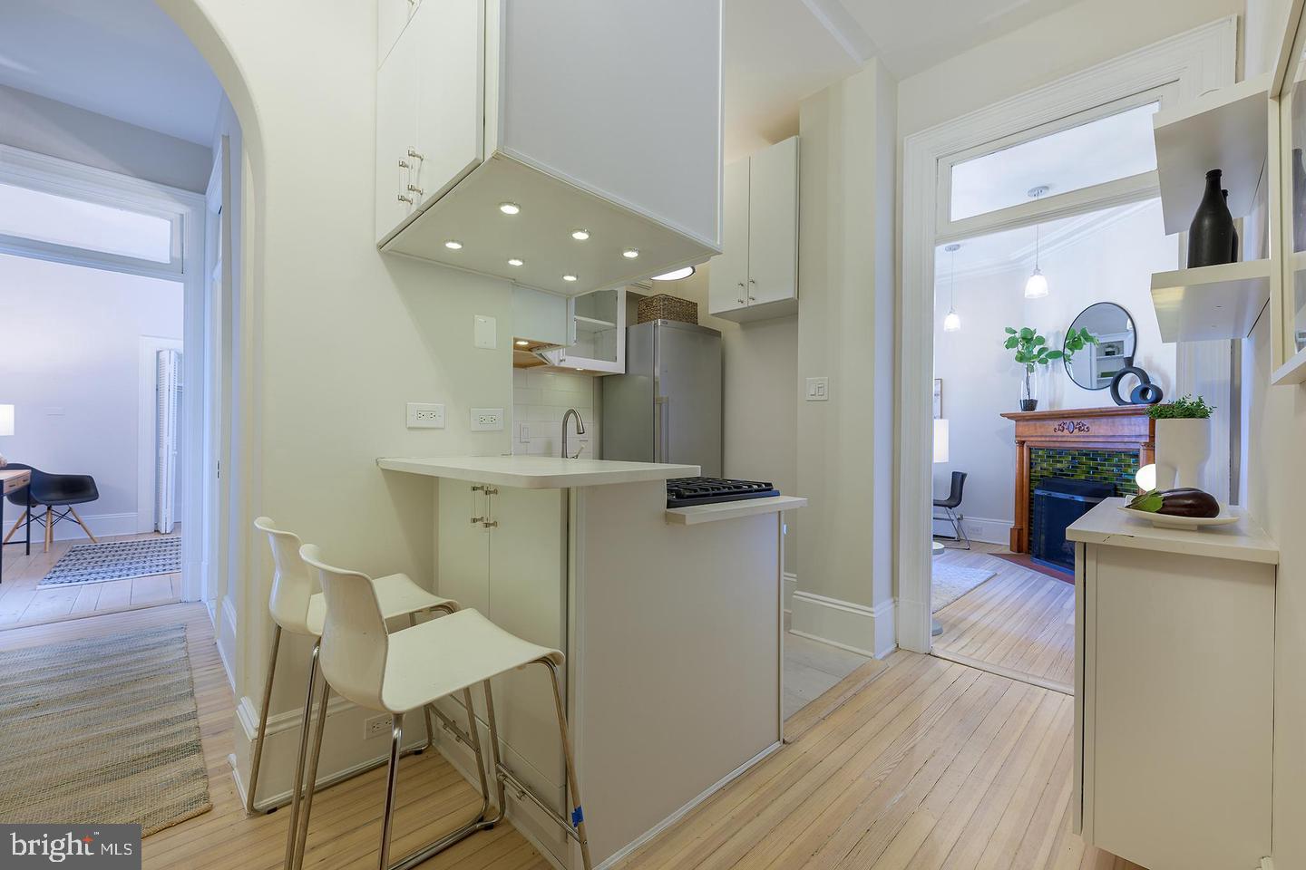 2853 Ontario Road Northwest, Unit 107 Washington, DC 20009 - Photo 6 of 35 Gallery Image 6