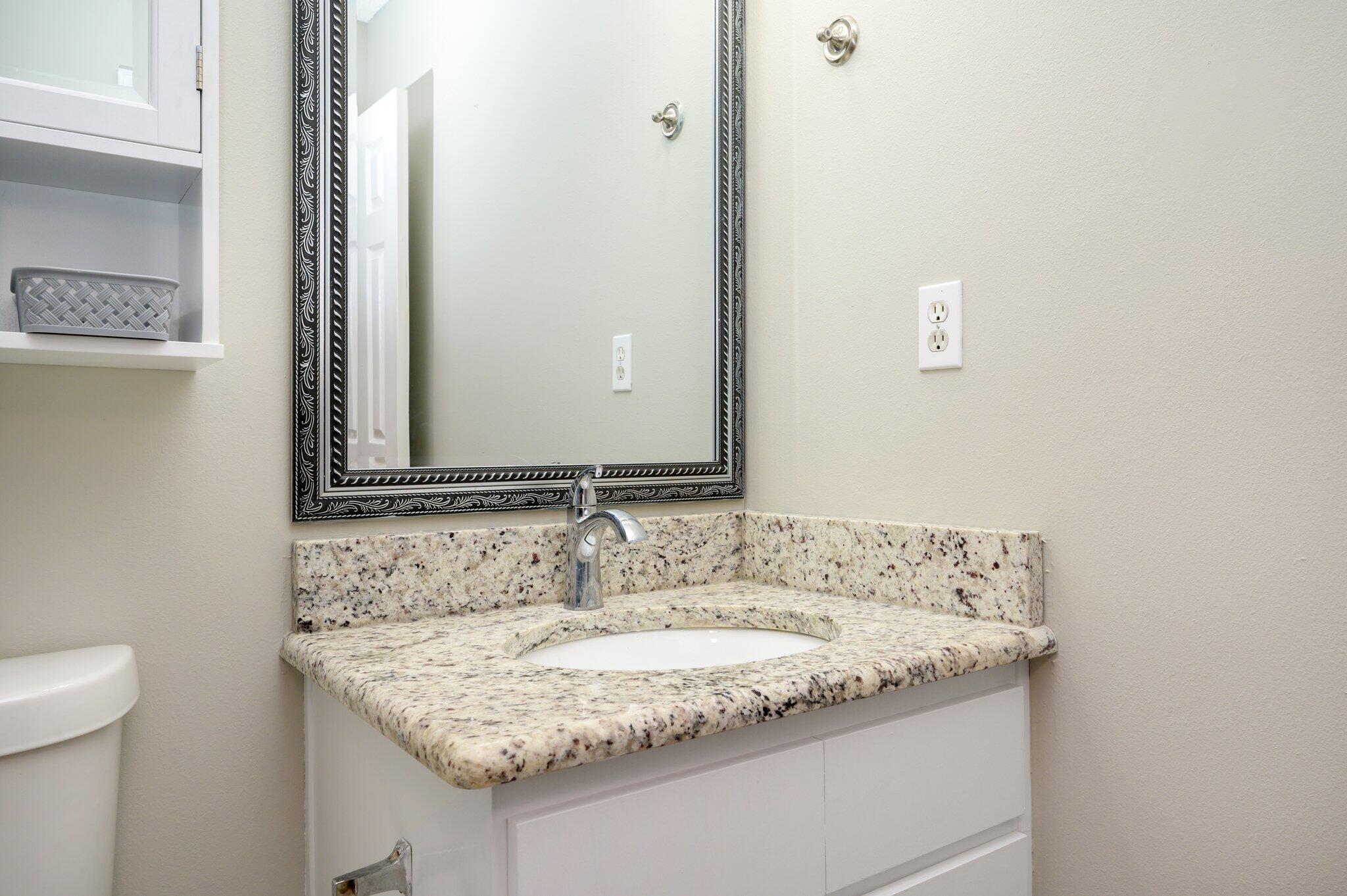 102 Butler Circle Crestview, FL 32536 - Photo 23 of 33 17-web-or-mls-102 Butler Cir-15