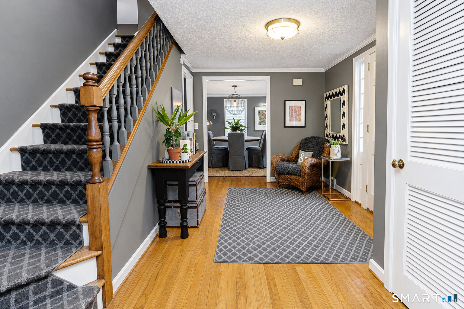7 Cliffmore Road West Hartford, CT 06107 - Photo 3 of 40