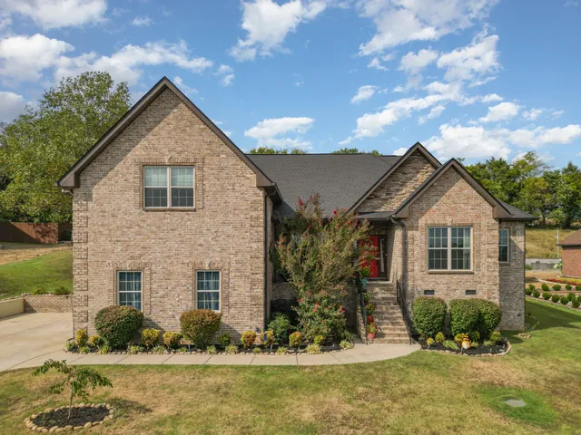 $669,900 | 117 Chalford Place, Lebanon, TN 37087