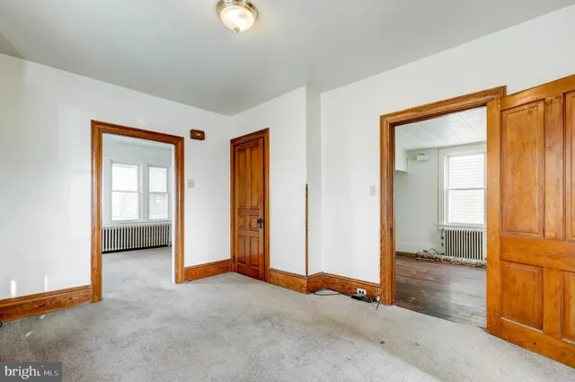 $299,900 | 354 East Main Street, New Holland, PA 17557