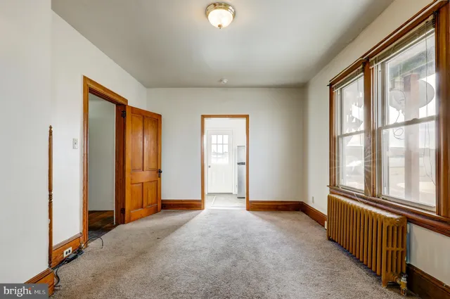 $299,900 | 354 East Main Street, New Holland, PA 17557