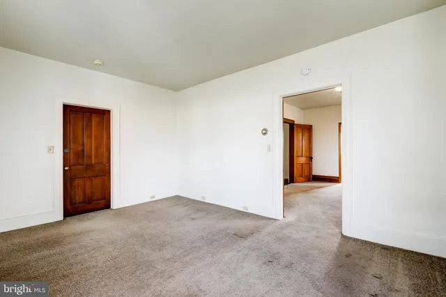 $299,900 | 354 East Main Street, New Holland, PA 17557