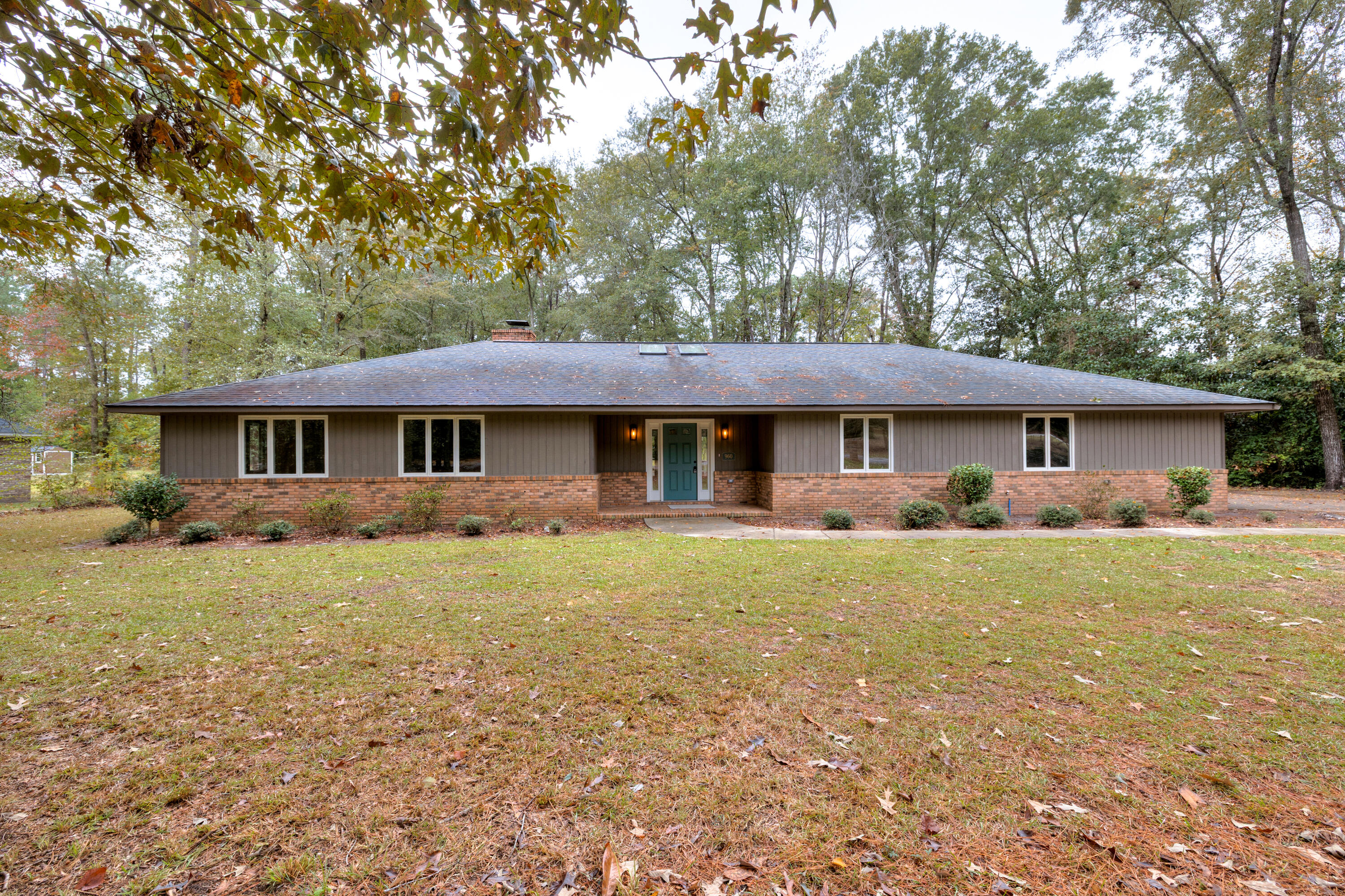 960 Heather Lane Sumter, SC 29154 - Photo 2 of 54