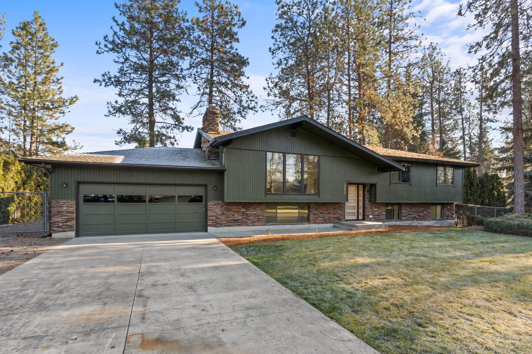 14804 Gleneden Spokane, WA 99208 - Photo 1 of 36
