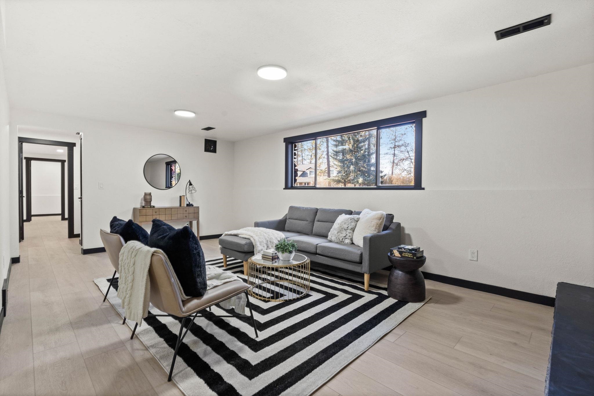14804 Gleneden Spokane, WA 99208 - Photo 23 of 36