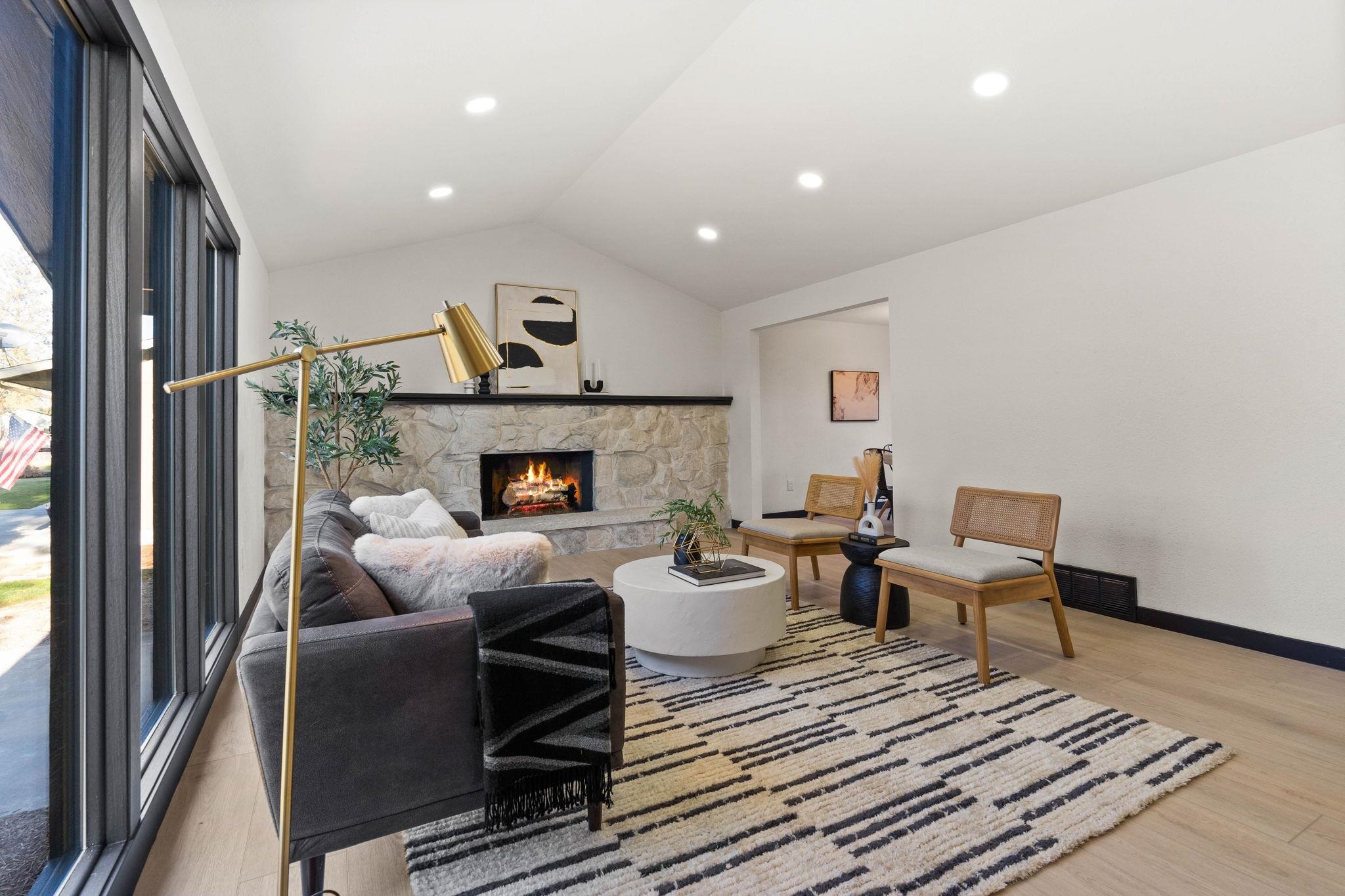 14804 Gleneden Spokane, WA 99208 - Photo 4 of 36