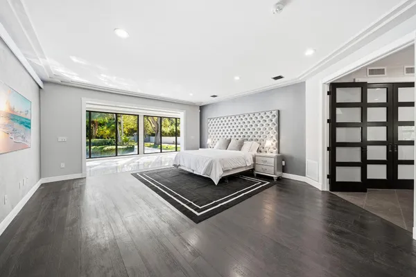 $25,000 | 10270 Southwest 58th Street, Miami, FL 33173